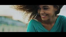 NEW! *Усили радиото* - Enrique Iglesias Ft Descemer Bueno Y Zion y Lennox /2017/ Превод - Videoclip.bg