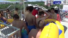 Най-новата атракция в АКВАЛАНД - КИНГ КОБРА - Videoclip.bg