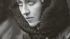Ейми Джонсън e английска авиаторка, пионер в авиацията (Amy Johnson in GOOGLE) 114 години от рождението на Ейми Джонсън - Videoc