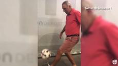 Христо Стоичков засрами новата звезда на Барса с уменията си - Videoclip.bg