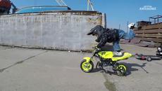 ТОЙ Е САМО НА ТРИ ГОДИНИ - Videoclip.bg