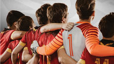 Единайсеторката - Епизод 45 Бг Аудио - Videoclip.bg