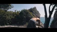 Kygo ft. Sasha Sloan - This Town (New Music Video) - Videoclip.bg