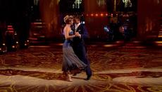 Gemma Atkinson and Aljaz  Skorjanec Waltz to Un Giorno Per Noi   by John Groban 2017 - Videoclip.bg