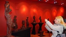 Шоколадова фиеста за варненци - Най-сладкото изложение! Вижте скулптурите от шоколад във Варна - Videoclip.bg