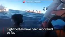 25-има емигранти са се удавили край бреговете на Либия при опит да пресекат Средиземно море с надуваема лодка - Videoclip.bg