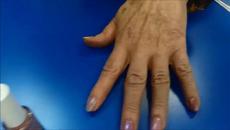 Слънчев лак  2 цвята в 1 опаковка - Videoclip.bg