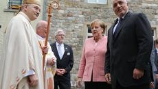 Бойко Борисов в Аахен - Премиерът Борисов участва в Понтификалната служба в Катедралата на гр. Аахен - Videoclip.bg