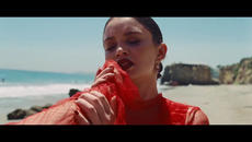 Sabrina Claudio -Съобщения от нея- Messages From Her (Official Video) - Videoclip.bg