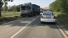 Отново тежка катастрофа! Микробус и тир се удариха в Разградско, 18 души са в болница - Videoclip.bg