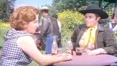 “Si no me quieres, no me martirices“ – Antonio Aguilar - Videoclip.bg