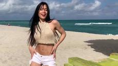 Daddy Yankee - DURA por Georgina Mazzeo 2018 - Videoclip.bg