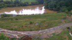 Микроязовир преля днес - затвориха за часове участък от АМ "Тракия ... - Videoclip.bg