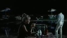 10cc - I'm Mandy Fly Me - American homemade music video with Barbara Eden - Videoclip.bg