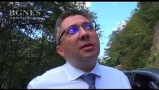 Нанков: До 45 дни разчистваме свлачищата и пускаме двете ленти на пътя за Рилския манастир - Videoclip.bg