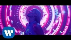 David Guetta feat Anne-Marie - Don't Leave Me Alone (Official Video) - Videoclip.bg