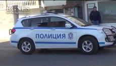 Двама са обрали заложната къща, клиенти си искат пръстените - Videoclip.bg