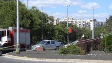 В Пловдив скъсани от преминаващ камион тролейбусни жици, удариха автомобил - Videoclip.bg