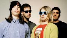 Nirvana - Seasons In The Sun - live - Videoclip.bg