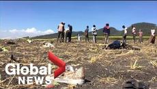 Отломки от катастрофата на Бонг със 157 пътници от 35 държави и се разби в Етиопия - Ethiopian Airlines flight - Videoclip.bg