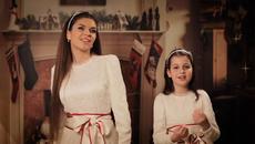 Весела Коледа VideoClip.bg / Цветелина & Светлинна Миткова - Коледа - Videoclip.bg