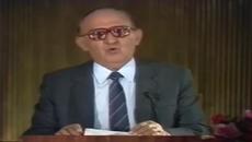 Тодор Живков честити новата 1988 година - Videoclip.bg