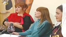 „Болна паднала Родна Фалкова“ – изп. група „Трио гранде“ - Videoclip.bg