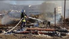 Пожар над МБАЛ-Благоевград, пламнаха цистерни за гориво - Videoclip.bg