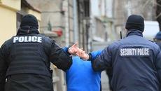 Арести на столичния булевард "Васил Левски" - Videoclip.bg