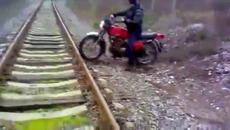 Яхвай мотора - смях - Videoclip.bg