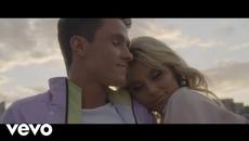 Michael Ronda - La Diva de la Escuela - Videoclip.bg