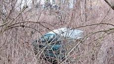 Кола с оставено само 2-годишно дете полетя в дере в Русе - Videoclip.bg