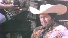 “En un camión pasajero“ – Federico Villa - Videoclip.bg