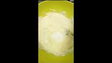 Домашно топено сирене - Videoclip.bg