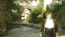 „Турци низ гора врвеа“ – Васка Илиева - Videoclip.bg