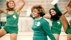 „Η μπάλα“– Ρένα Βλαχοπούλου - Videoclip.bg