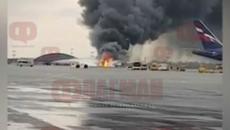 Трагедия в Москва! Самолетна катастрофа - Нарасна броят на жертвите на самолетната катастрофа в Русия - Videoclip.bg