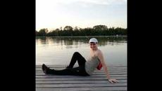 БОРИСЛАВ БОРИСОВ - ПИЙ ЕДНА СТУДЕНА ВОДА (КАВЪР) - Videoclip.bg