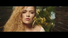 NEW 2019! Karol G FT. Damian  Jr. Gong  Marley - *Love With A Quality*( Video Oficial ) Страхотна песен ! - Videoclip.bg