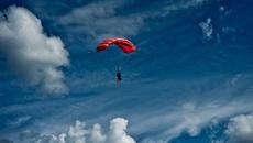 Канадски парашутист загина при учение на НАТО край Пловдив (ВИДЕО) - Videoclip.bg