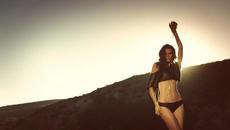 Превод! Yandel - *Hasta Abajo* (Official Video) - Videoclip.bg