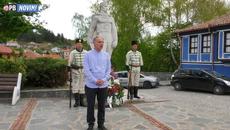 144 години от Априлската епопея - След 144 години в Клисура се поклониха на героите без официални чествания - Videoclip.bg