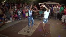 Танци по време на карантина в Петрич и цяло хоро мъже и жени получиха актове, трима пък са в ареста - Videoclip.bg