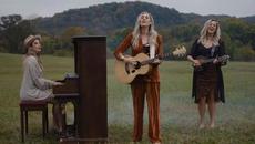 Dozzi - Worth the Wait (Official Music Video) - Videoclip.bg