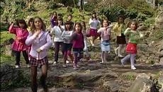 1 юни - Ден на детето със Слънчице! - Детска песен Hallo, Sunny! - Videoclip.bg