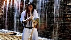 Leo Rojas - Son of Ecuador - Videoclip.bg
