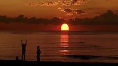 Юлско утро (July Morning) BG Превод с Текст! Юлско утро (BG subs) Юрая Хийп - Videoclip.bg