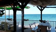 Толкова синьо е морето ~ Потъналото корабче ~ Равда плажа 2020 г. - Videoclip.bg