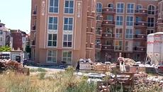 Съседите ми 2020 в Равда ~ Все по-големи замъци строят - Videoclip.bg