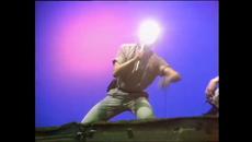 Работа във въгледобивната мина!!! Devo  - Working In The Coal Mine (1981 on Countdown) - Videoclip.bg